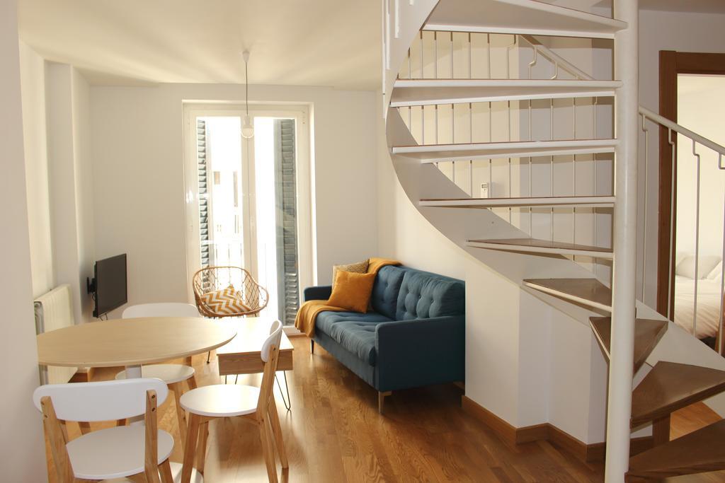 Aloha Apartamentos Pamplona Kamer foto