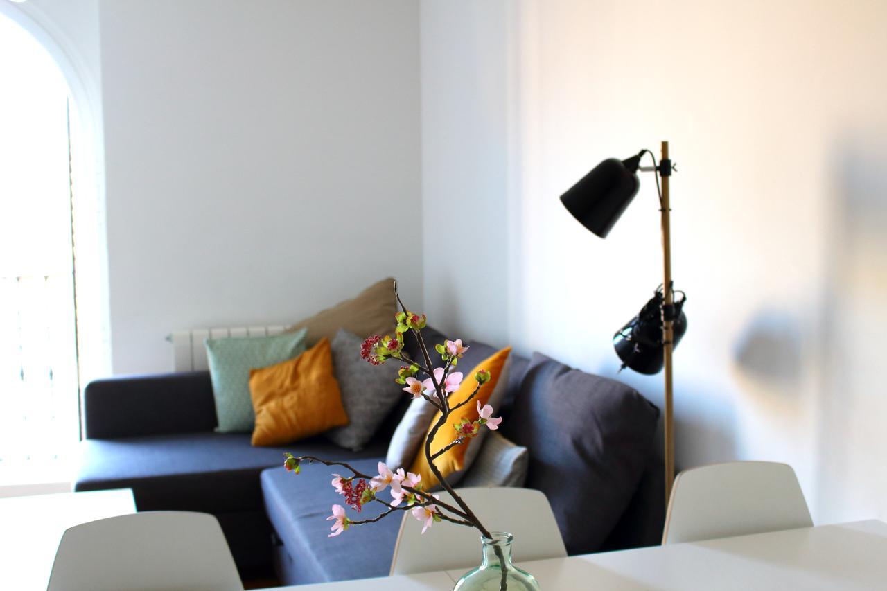 Aloha Apartamentos Pamplona Buitenkant foto